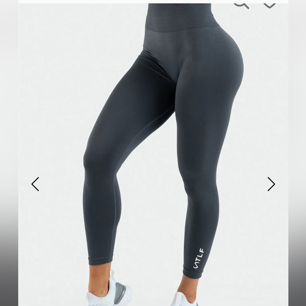 TLF Cosmic Seamless Scrunch Butt Leggings